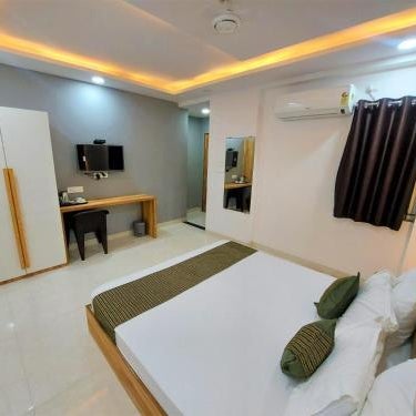 Hotel Krishna Pride 