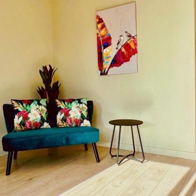 April Apartments Thumbnail