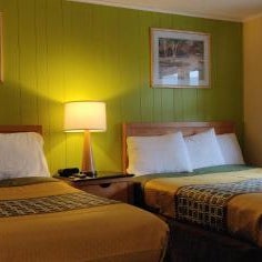 Pinebrook Motel Thumbnail