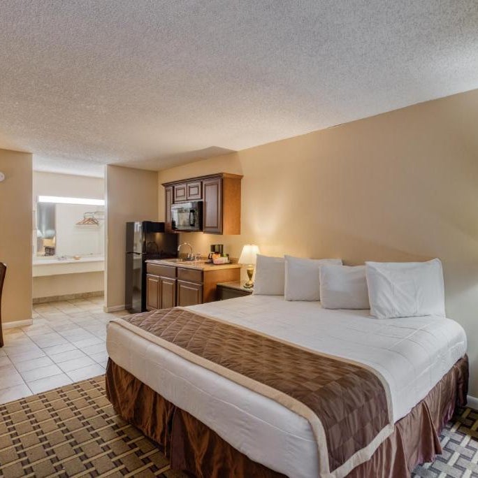 Palms Garden Inn Thumbnail