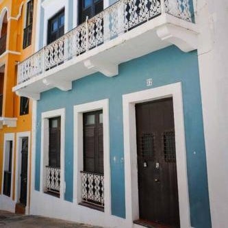 Just Remodeled Studio in Colonial OSJ UNIQUE Location LOCAL experience Thumbnail