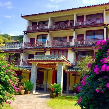 Snow Lion Riverside Resort-Chinese cooking class-English speaking team-Free Activities tips
