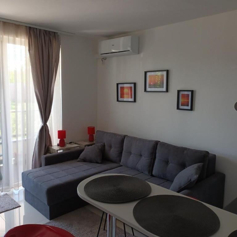 Apartman SILVER Srebrno jezero Thumbnail