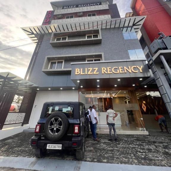 BLIZZ REGENCY Thumbnail