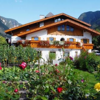 Zur Brücke B&B Apartments oder Zimmer Südtirol Guest Pass inklusive