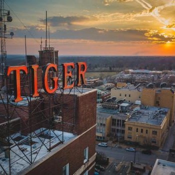 voco The Tiger Hotel, Columbia, MO By IHG Thumbnail