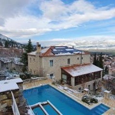 Kyriaki Guesthouse & Suites