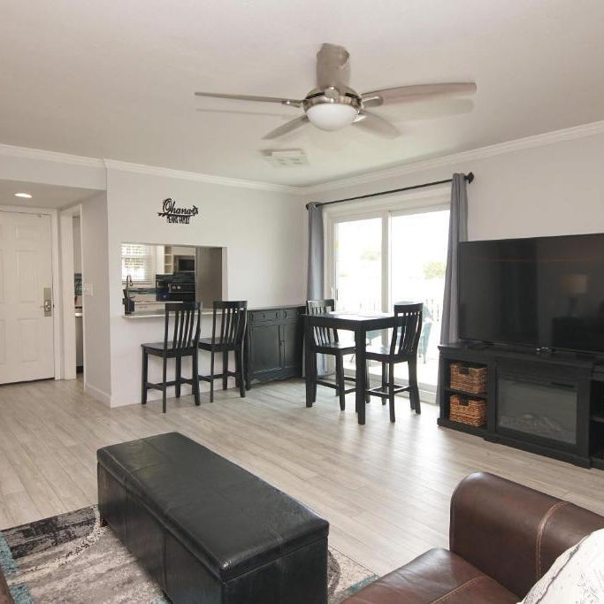 Sandpiper Cove Unit1084 Thumbnail