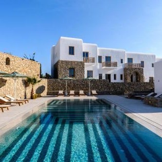 Camarades Mykonos