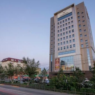 Aurora Hotel Thumbnail