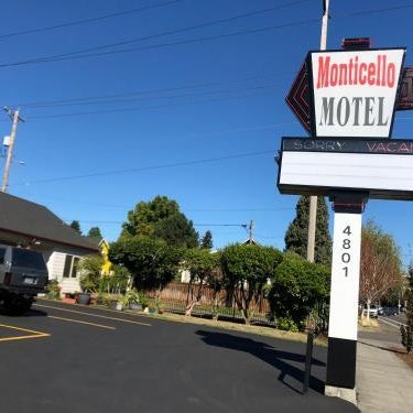 Monticello Motel Thumbnail