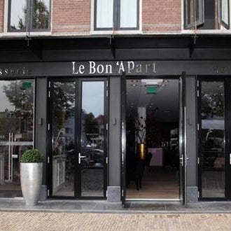 Tres Boutique Hotel