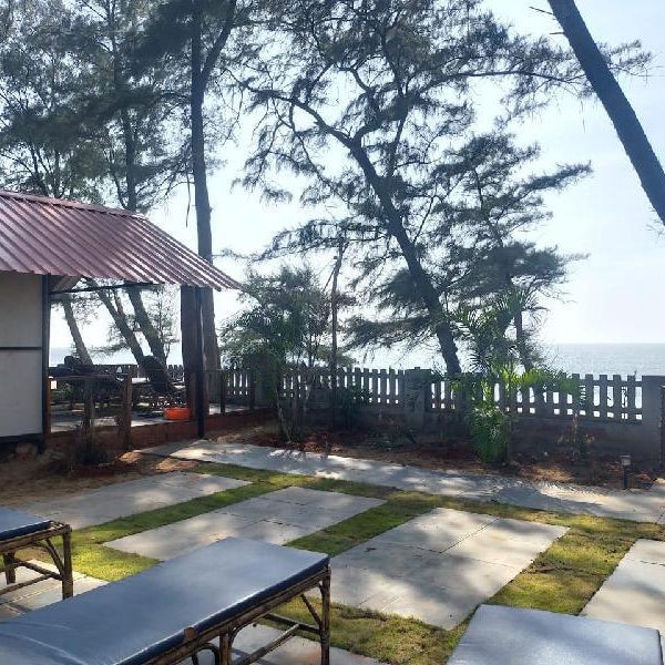PEACE GARDEN BEACH RESORT