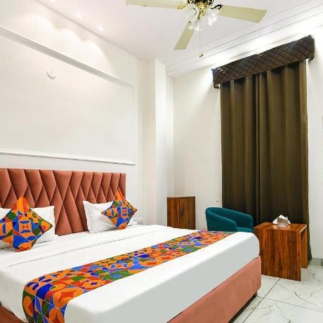 FabHotel K9 Ovilas