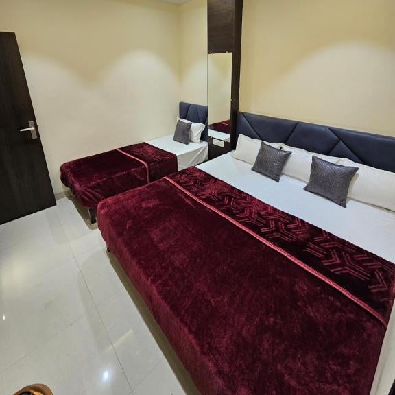 Hotel Dev Bhoomi