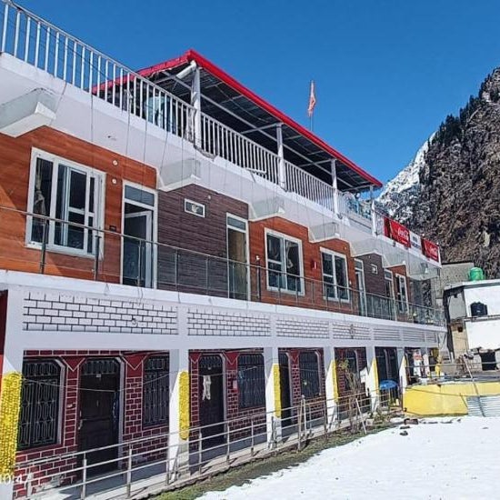 Hotel Mansarovar