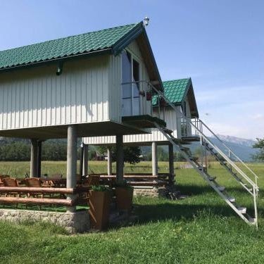 Begov kamp, Plav Thumbnail