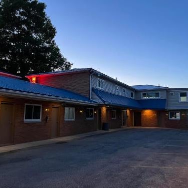 Pete's Lakefront Motel, LLC Thumbnail