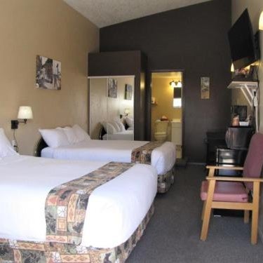 Bear Country Inn and Suites Thumbnail