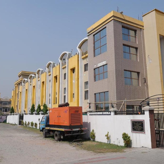 Maryada Maitri Resort -100 Rooms & 3 Banquets