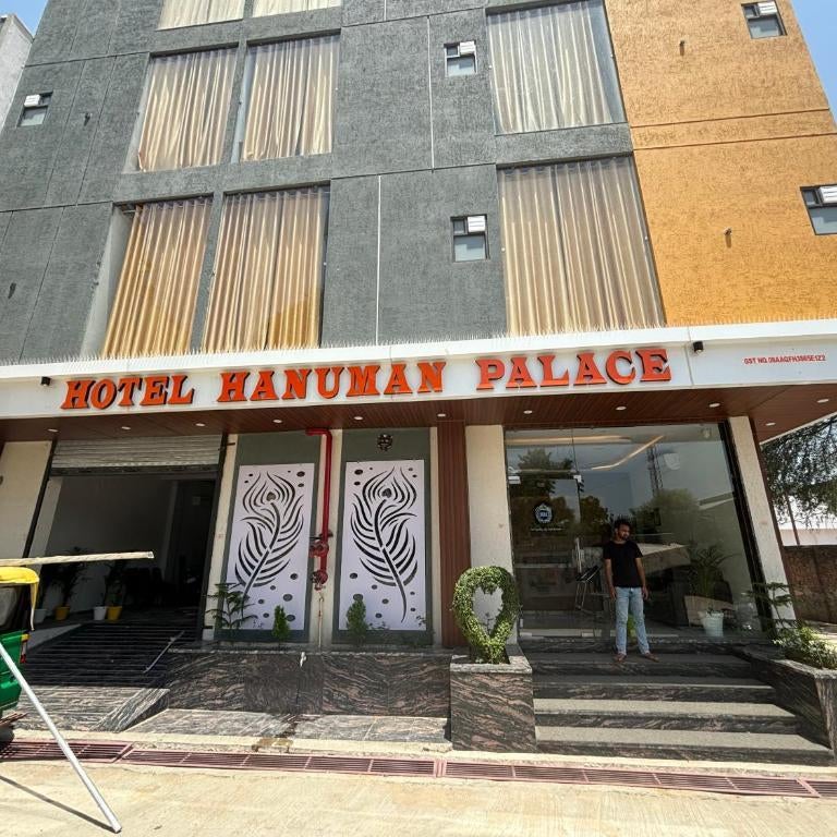 Hotel Hanuman Palace