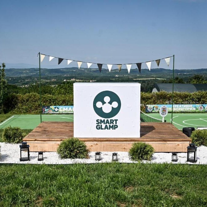 Smart glamp