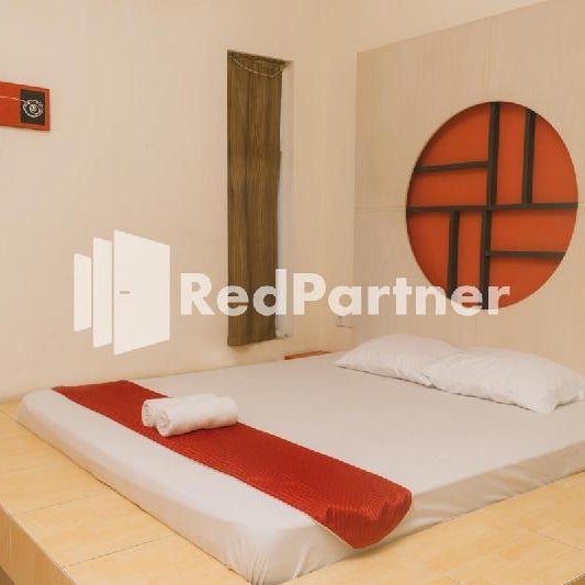 Pits Hotel Mitra RedDoorz near Atom Mall Thumbnail