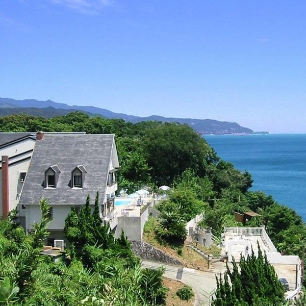 Gardenvilla Shirahama Resort Hotel Thumbnail