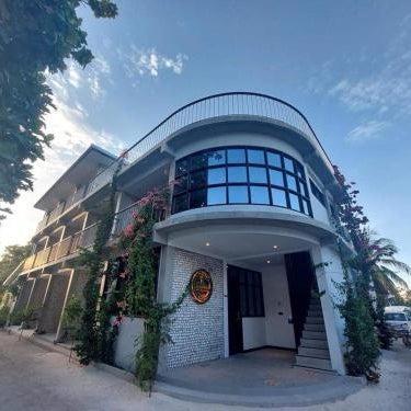 Dhigurah Cottage Thumbnail