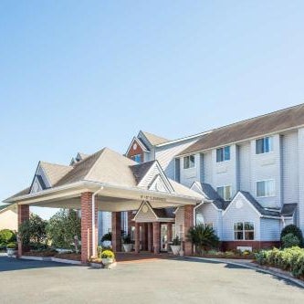 Microtel Inn & Suites By Wyndham Tifton Thumbnail