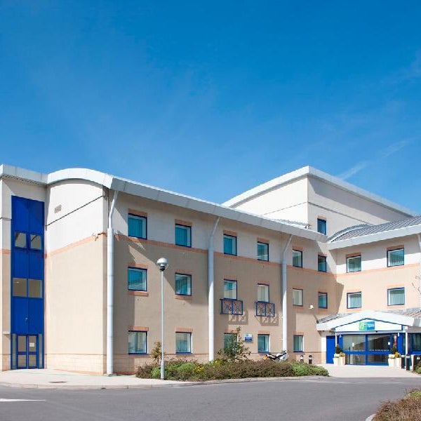 Holiday Inn Express Cardiff Airport By IHG Thumbnail