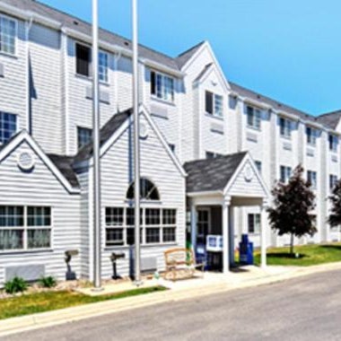 Microtel Inn & Suites by Wyndham Rochester North Mayo Clinic Thumbnail