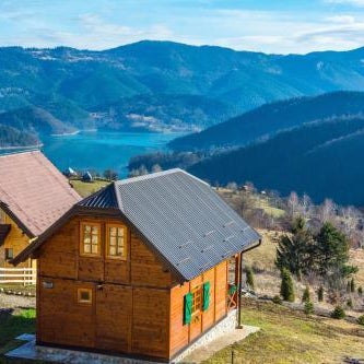 Tarovuk cabin