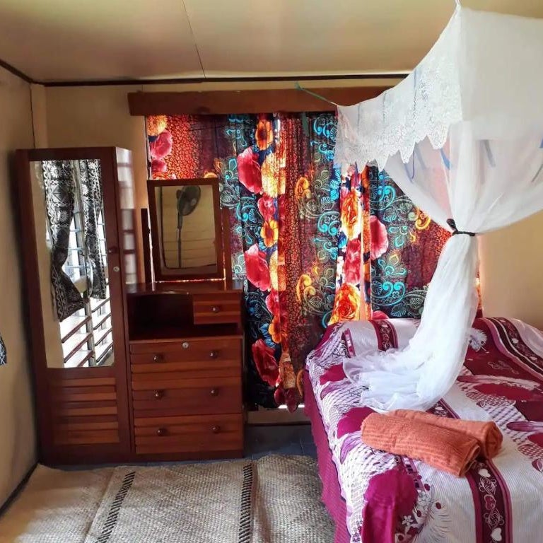 Joji and Alisi Place