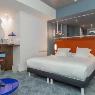 The Ruck Hotel
