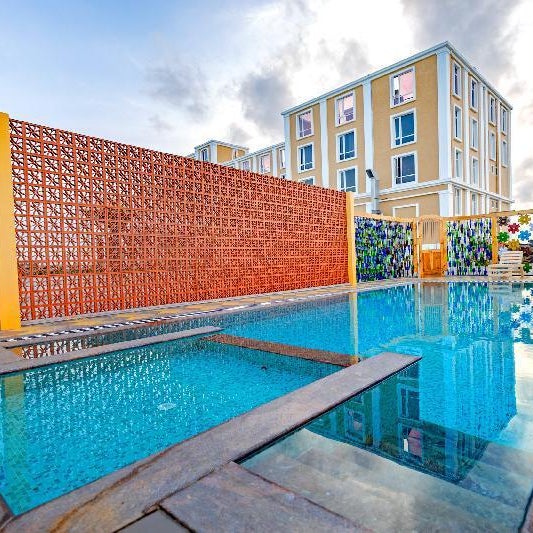 Hotel SRM Grandeurs
