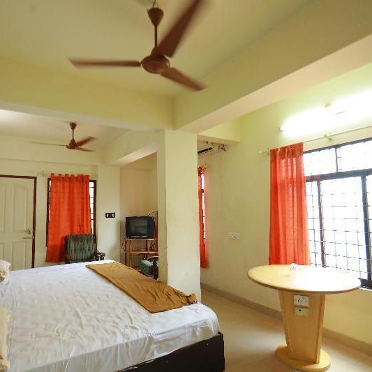 Arackal Tourist Home