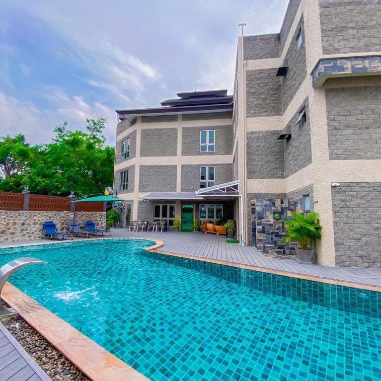 ChaLi's Family Hotel & Hostel