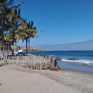 Los Almendros de Máncora