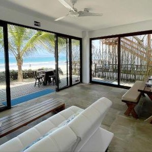 Mi Playa Galapagos Beachfront Apartments Thumbnail