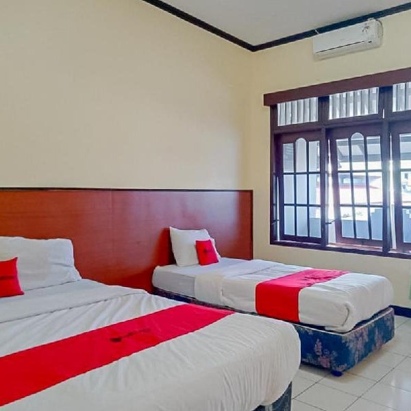 RedDoorz Syariah @ Hotel Sidomulyo Pacitan Thumbnail