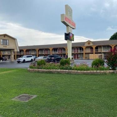 Conner Hill Motor Lodge Thumbnail