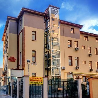 Hotel Amphitryon Thumbnail