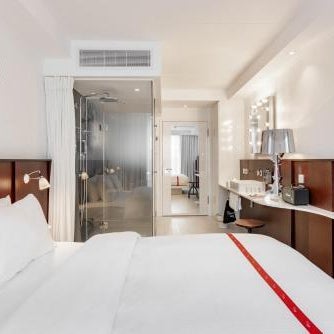 Ruby Zoe Hotel London Thumbnail