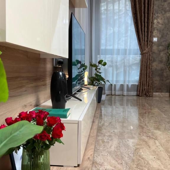 Chic Luxury Escape Close to Kapana Area Thumbnail