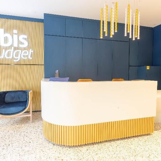 ibis budget Singapore Gold Thumbnail
