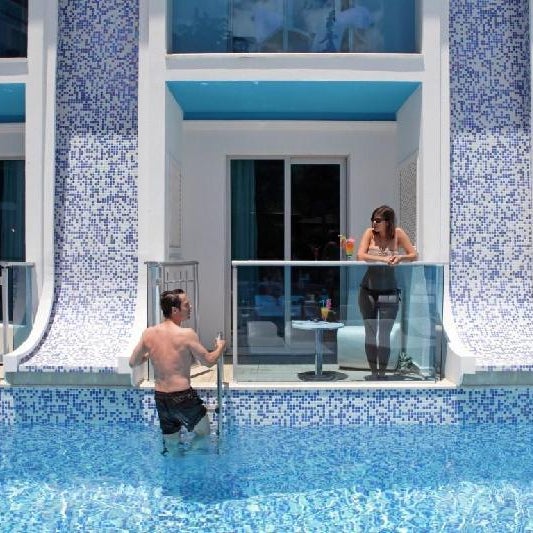 Ocean Blue Hotel