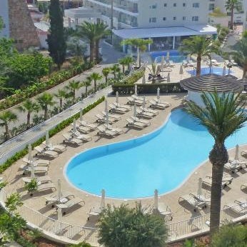 Sunrise Gardens Aparthotel
