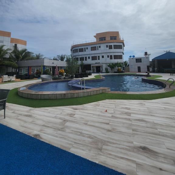 Paradise Beach Resort Lagos Thumbnail