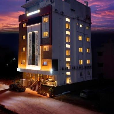 Click Hotel Biz - Bangalore Airport